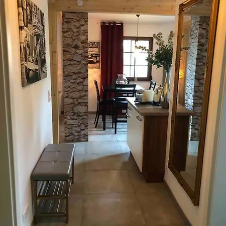 Willkommen Im Casa Felice, Der Wohlfuehl Oase Mit Balkon, 4 Betten Und Homeoffice Platz Apartment Aidlingen