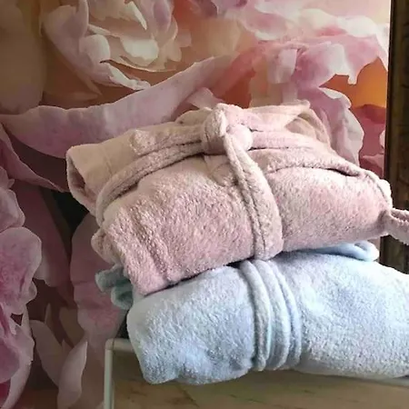 Willkommen Im Casa Felice, Der Wohlfuehl Oase Mit Balkon, 4 Betten Und Homeoffice Platz Aidlingen