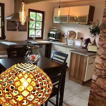 Willkommen Im Casa Felice, Der Wohlfuehl Oase Mit Balkon, 4 Betten Und Homeoffice Platz Aidlingen