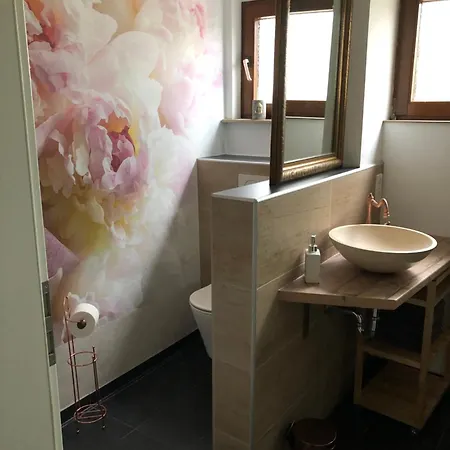 Willkommen Im Casa Felice, Der Wohlfuehl Oase Mit Balkon, 4 Betten Und Homeoffice Platz Apartment