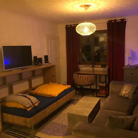 Willkommen Im Casa Felice, Der Wohlfuehl Oase Mit Balkon, 4 Betten Und Homeoffice Platz Apartment Aidlingen