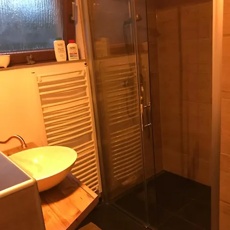 Willkommen Im Casa Felice, Der Wohlfuehl Oase Mit Balkon, 4 Betten Und Homeoffice Platz *